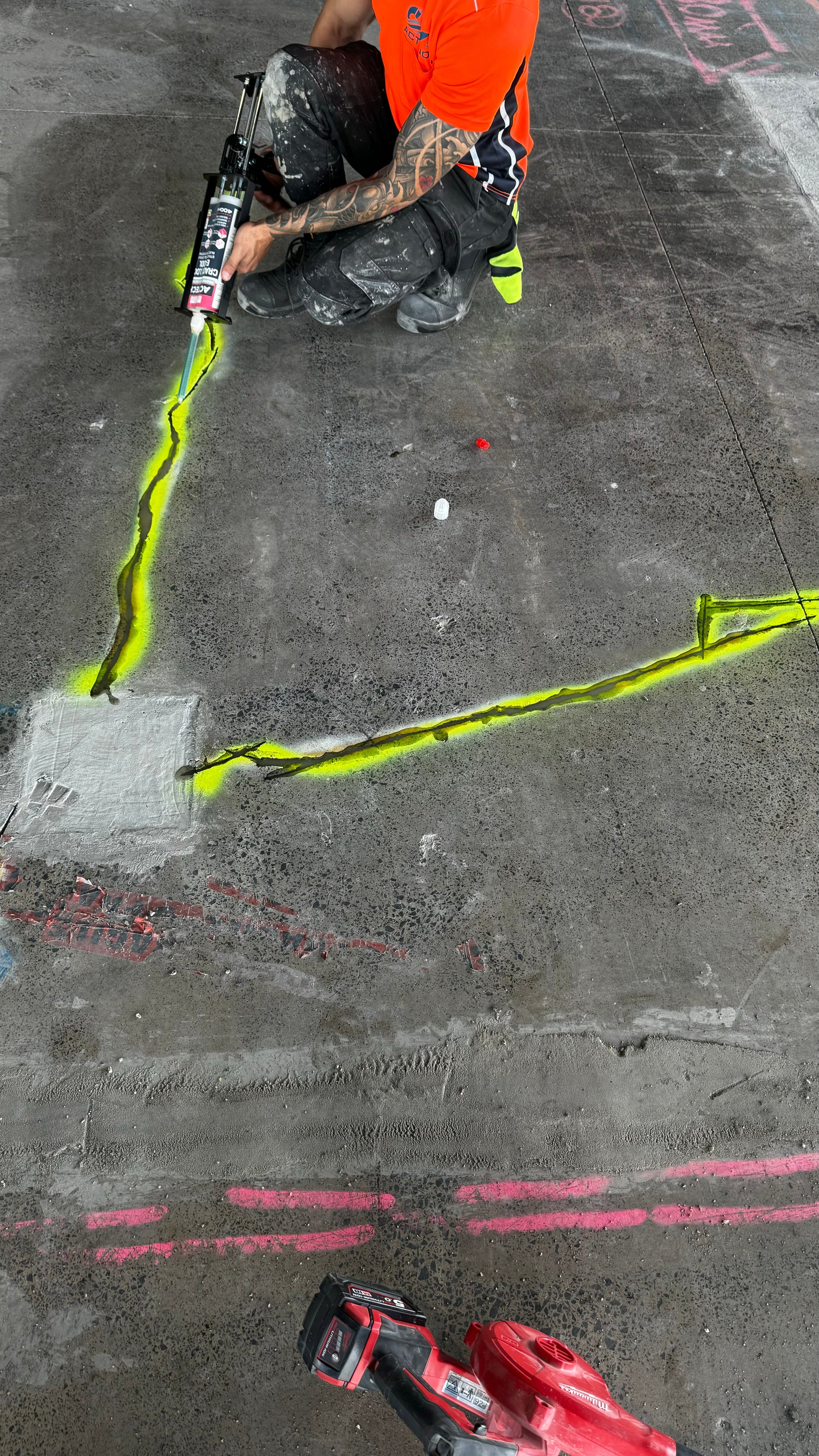 Crack Lock E400L Low Viscosity Epoxy Crack Repair
