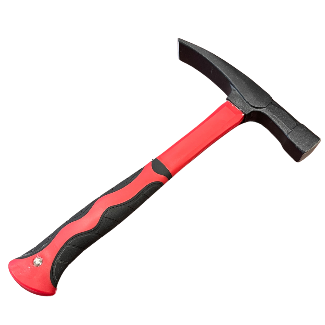 Star Tools 680g brick hammer with a hardened steel head and ergonomic grip for cutting, shaping, and breaking bricks, masonry, stone, and concrete.